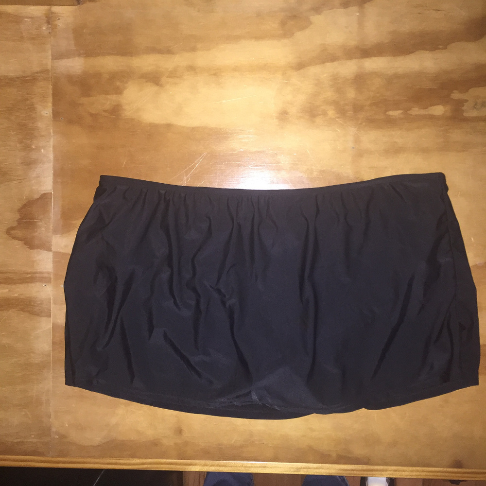 NEW! Catalina Swim Skirt XL (XL 16-18)
